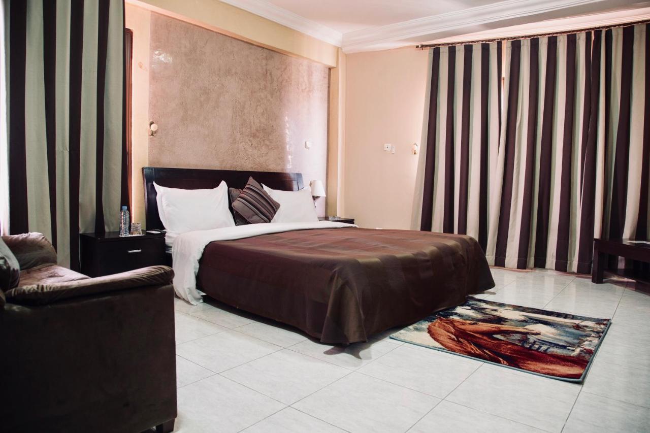 Hotel Iman Nouakchott Exterior photo